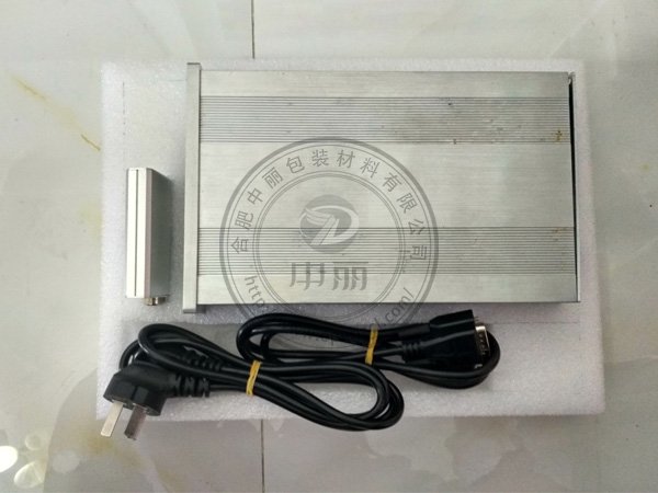 溫度調(diào)控器內(nèi)托